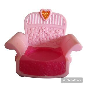 Hasbro McDonalds Happy Meal Toy 2007 Pink Plastic Arm Chair